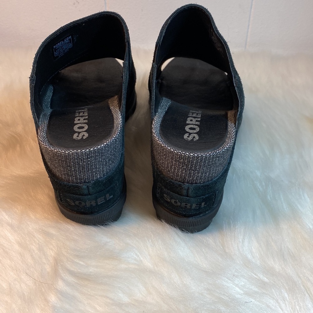 Sorel Suede Slip on Shoes Excellent Condition - Picture 3 of 12